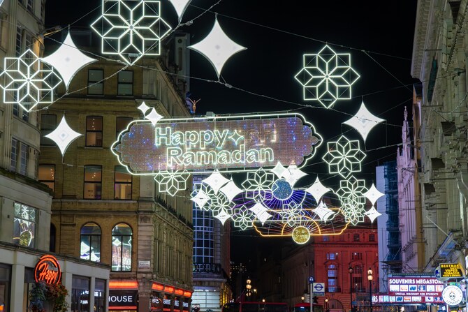 London lit up with stars, crescent moons in celebration of holy month of Ramadan