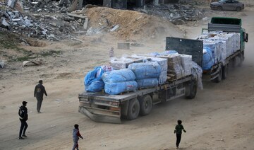 Israel blocks aid into Gaza as ceasefire standoff escalates