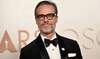 Guy Pearce wears ‘Free Palestine’ pin at Oscars