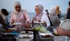 Muslim Americans using iftars to unify community, address important issues